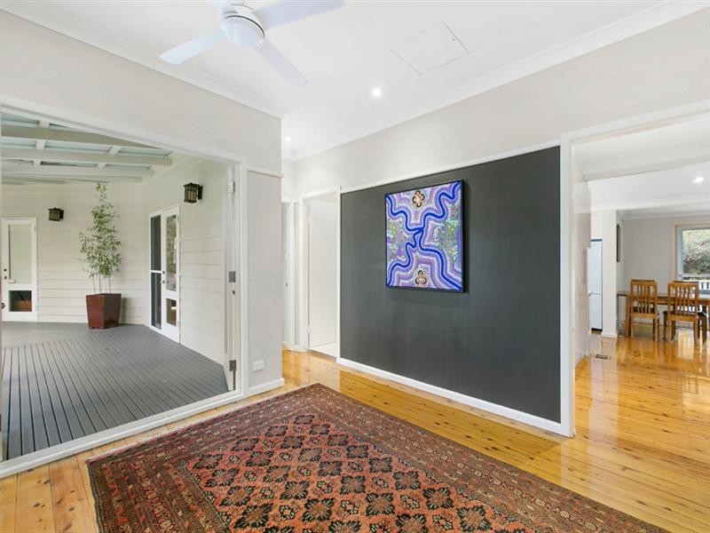 2 Shand Crescent, Turramurra NSW 2074