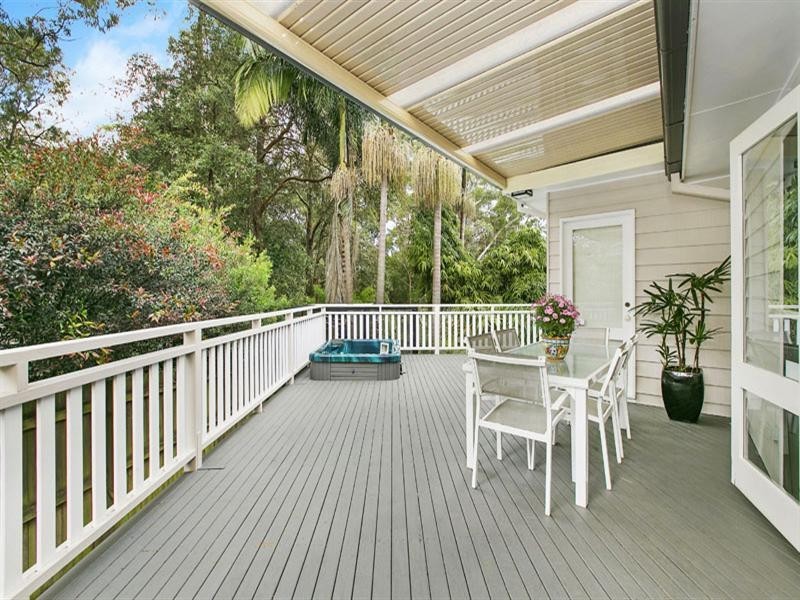 2 Shand Crescent, Turramurra NSW 2074