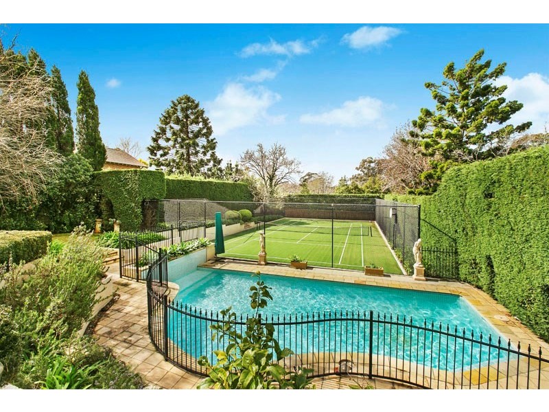 33 Warrangi Street, Turramurra NSW 2074