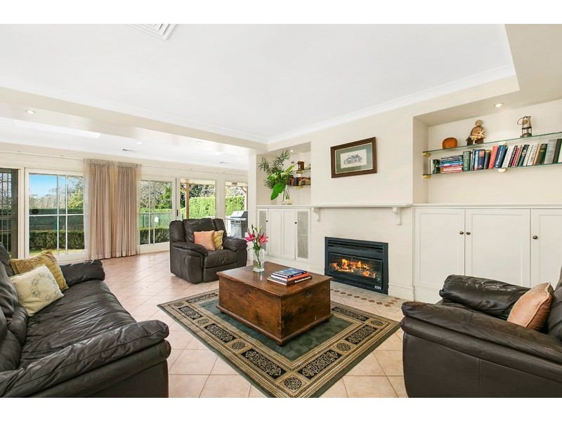 33 Warrangi Street, Turramurra NSW 2074