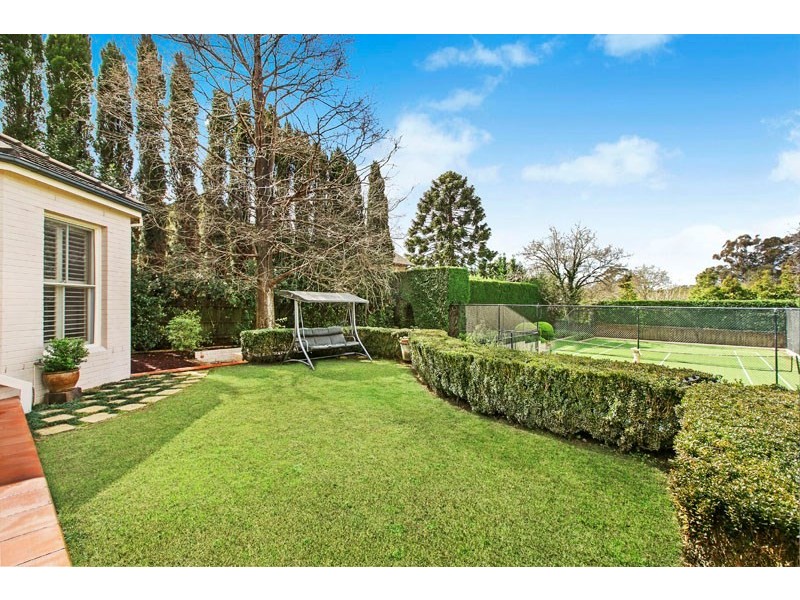 33 Warrangi Street, Turramurra NSW 2074