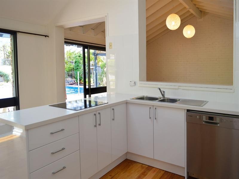 48 Parkinson Avenue, Turramurra NSW 2074