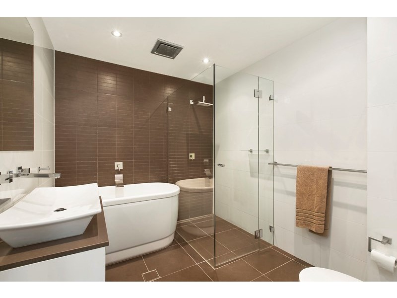 6 Leonora Avenue, St Ives NSW 2075