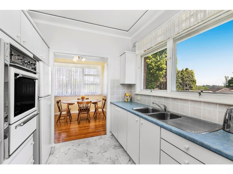 15 Koombalah Avenue, Turramurra NSW 2074