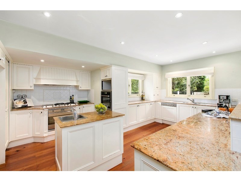 23 Pibrac Avenue, Warrawee NSW 2074