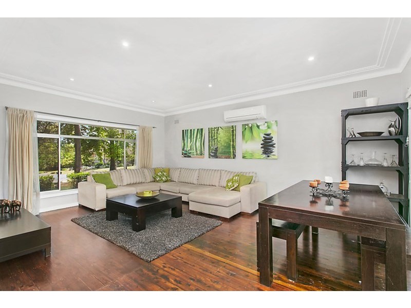 14 Chisholm Street, Turramurra NSW 2074