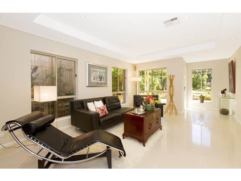 17 Apps Avenue, Turramurra NSW 2074