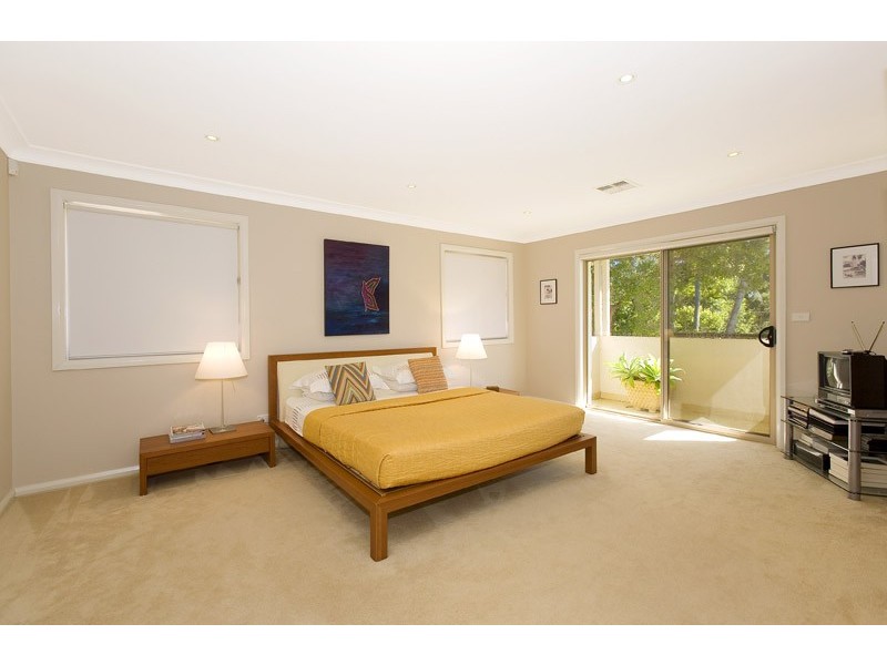 17 Apps Avenue, Turramurra NSW 2074