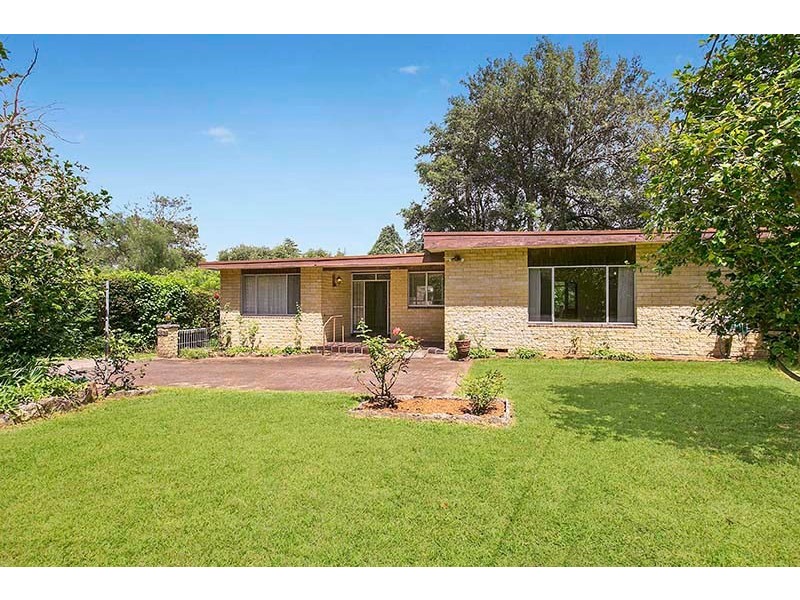 242 Bobbin Head Road, Turramurra NSW 2074