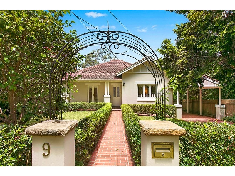 9 Alice Street, Turramurra NSW 2074