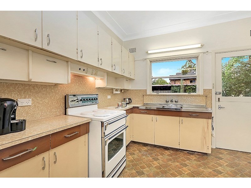 2 Monteith Street, Turramurra NSW 2074