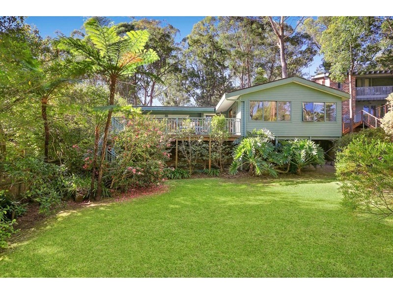 127D Campbell Drive, Wahroonga NSW 2076