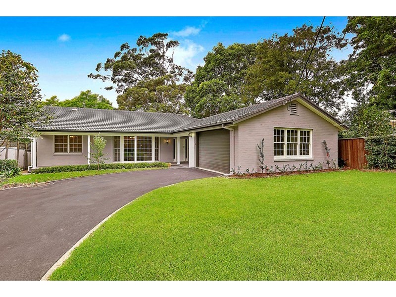 1 Fairlawn Avenue, Turramurra NSW 2074