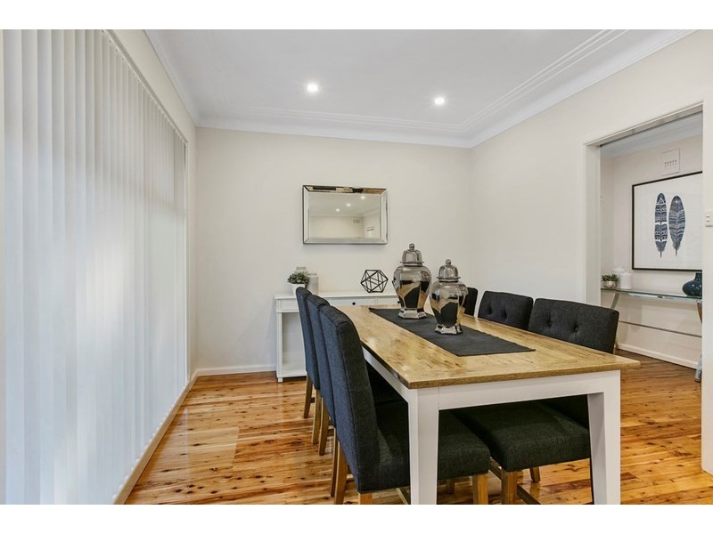 10 Mitchell Crescent, Warrawee NSW 2074