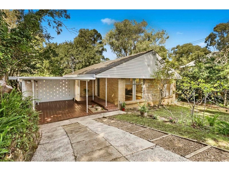 10 Mitchell Crescent, Warrawee NSW 2074