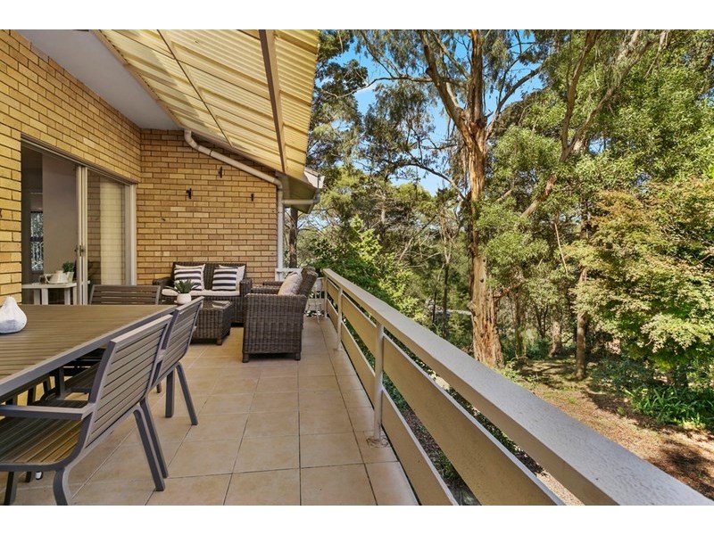 10 Mitchell Crescent, Warrawee NSW 2074