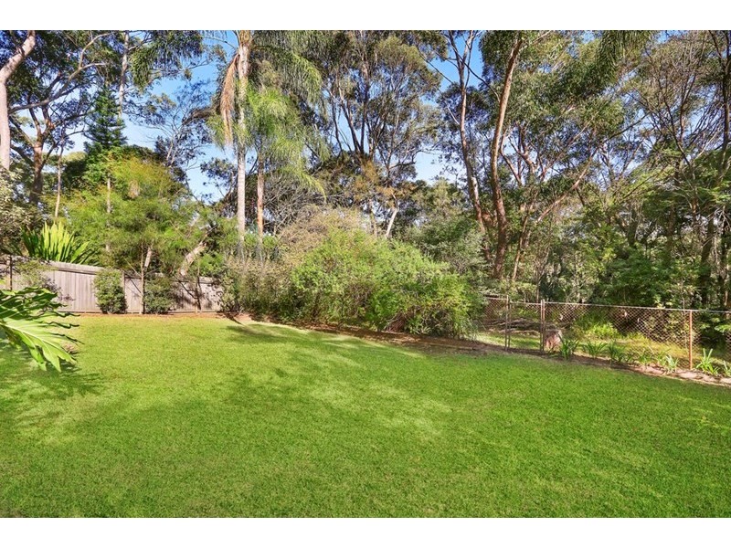 127D Campbell Drive, Wahroonga NSW 2076