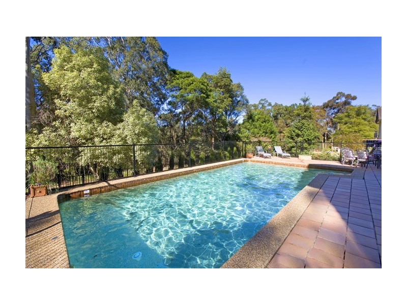 45 Milburn Place, St Ives NSW 2075