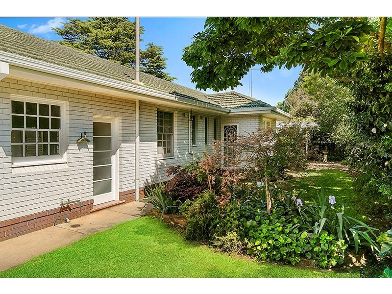 40 Douglas Street, St Ives NSW 2075