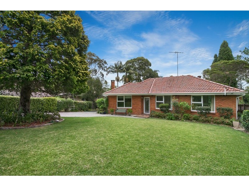 8 Darri Avenue, Wahroonga NSW 2076