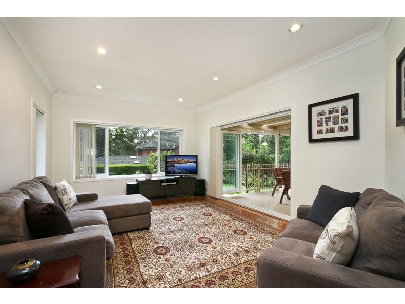 8 Darri Avenue, Wahroonga NSW 2076