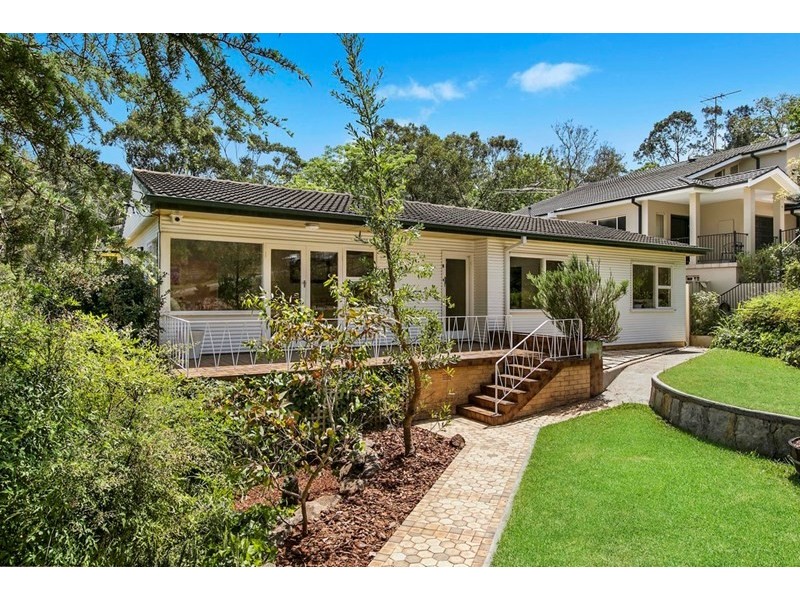 7 Gloucester Avenue, West Pymble NSW 2073