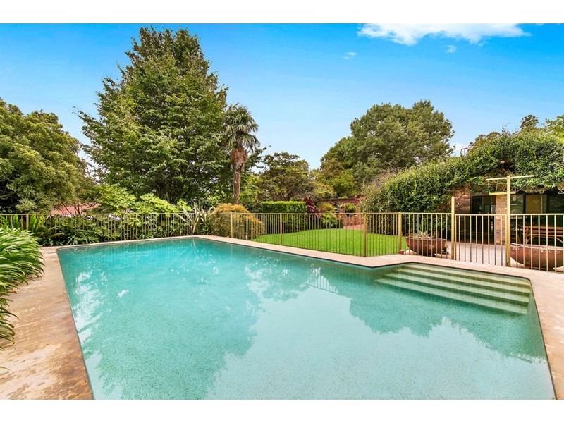 26a Ku-ring-gai Avenue, Turramurra NSW 2074