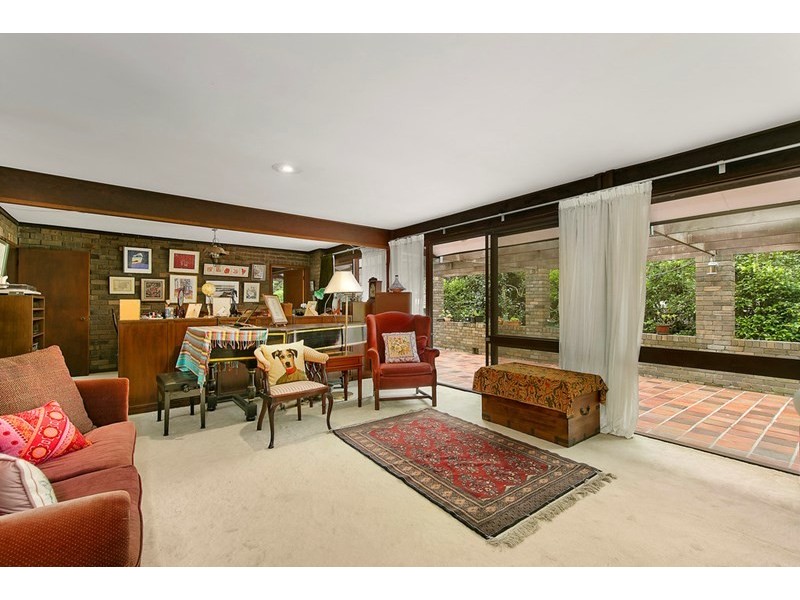 26a Ku-ring-gai Avenue, Turramurra NSW 2074