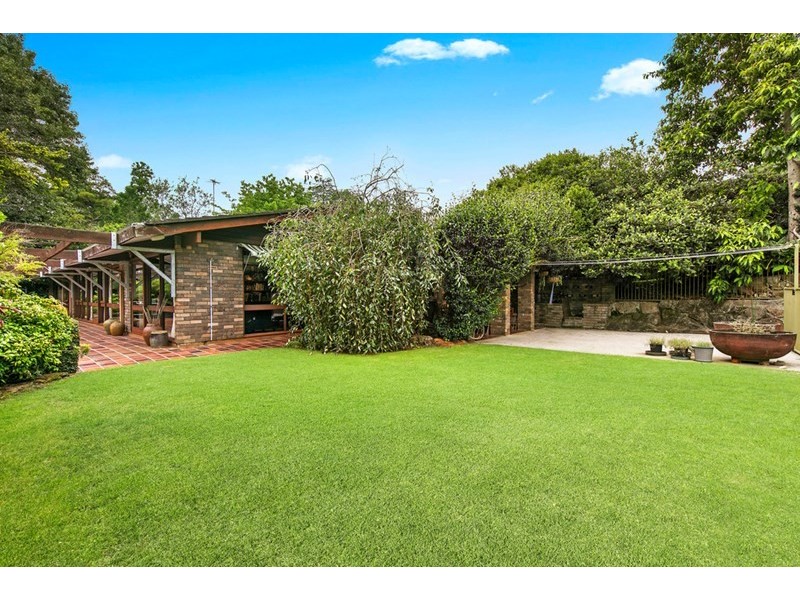 26a Ku-ring-gai Avenue, Turramurra NSW 2074