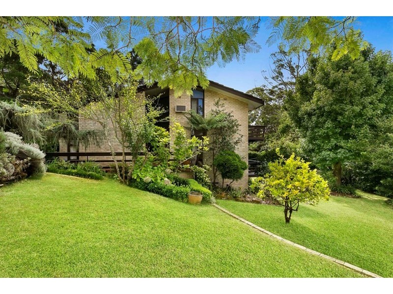 14 Burnley Avenue, Turramurra NSW 2074