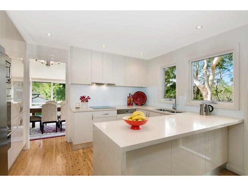 1 Pembroke Avenue, Turramurra NSW 2074