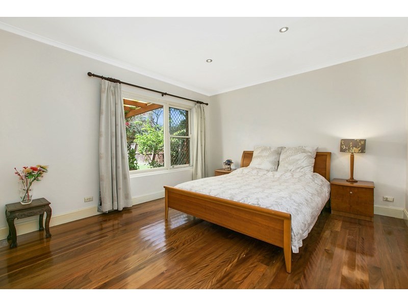 8 Dublin Avenue, Killarney Heights NSW 2087