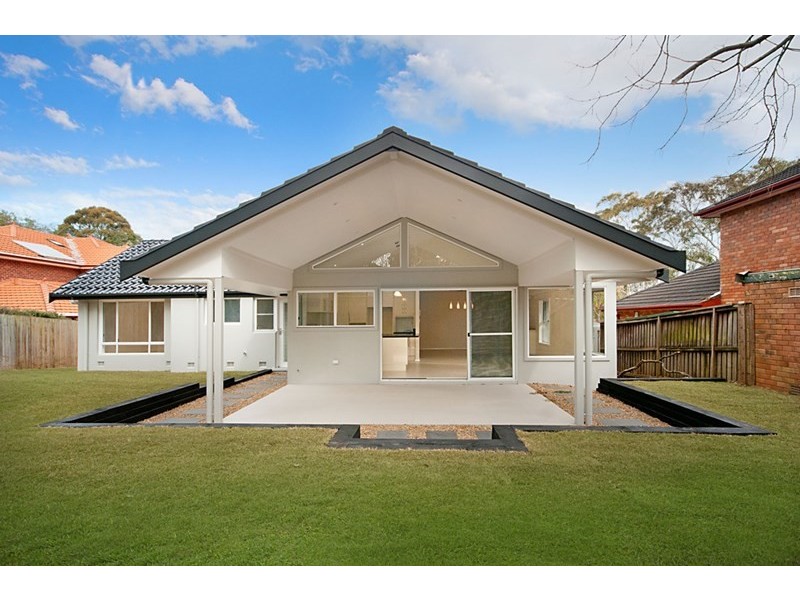 12 Koombalah Avenue, Turramurra NSW 2074