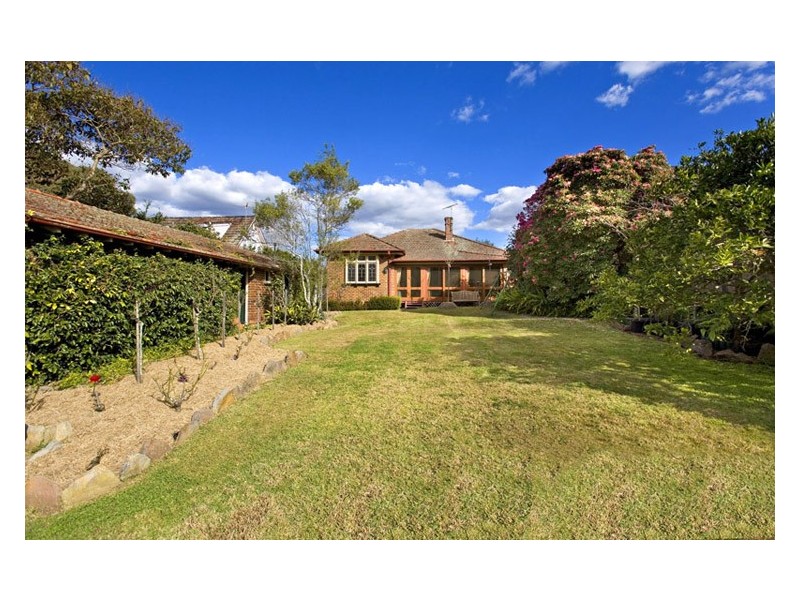8 The Chase Road, Turramurra NSW 2074