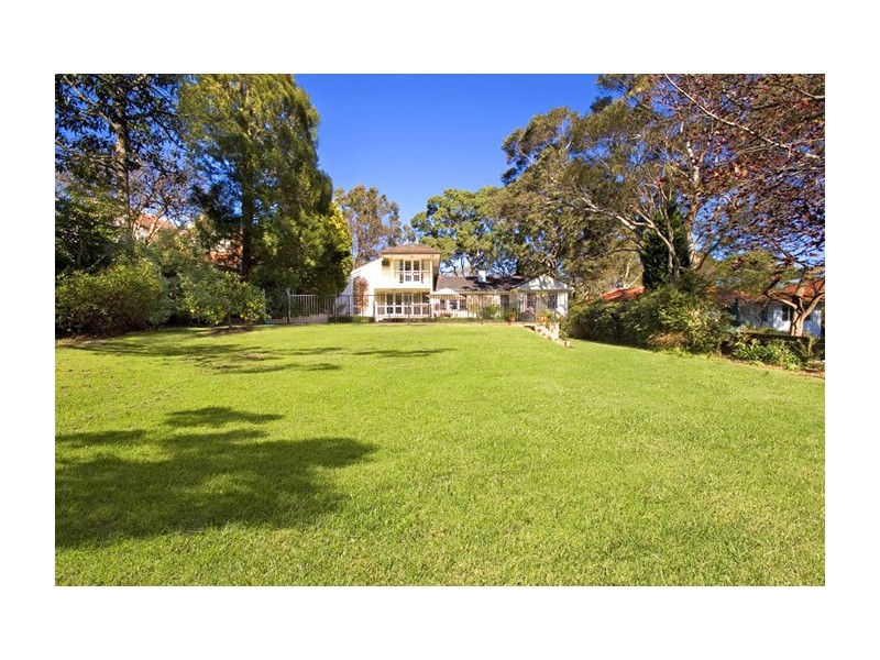 15 Bareena Avenue, Wahroonga NSW 2076