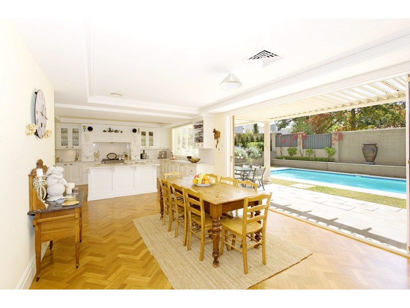 27 Cherry Street, Warrawee NSW 2074