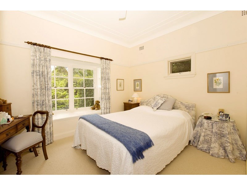 43 The Chase Road, Turramurra NSW 2074