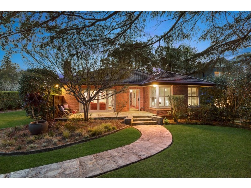 15 Golfers Parade, Pymble NSW 2073