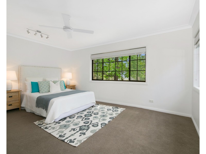 38 Canoon Road, Turramurra NSW 2074