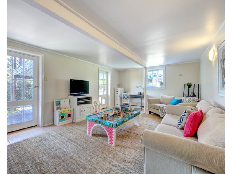 4 Hartley Close, Turramurra NSW 2074