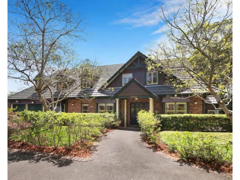 4 Ku-ring-gai Avenue, Turramurra NSW 2074