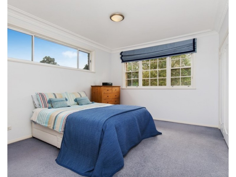 9 Florey Avenue, Pymble NSW 2073