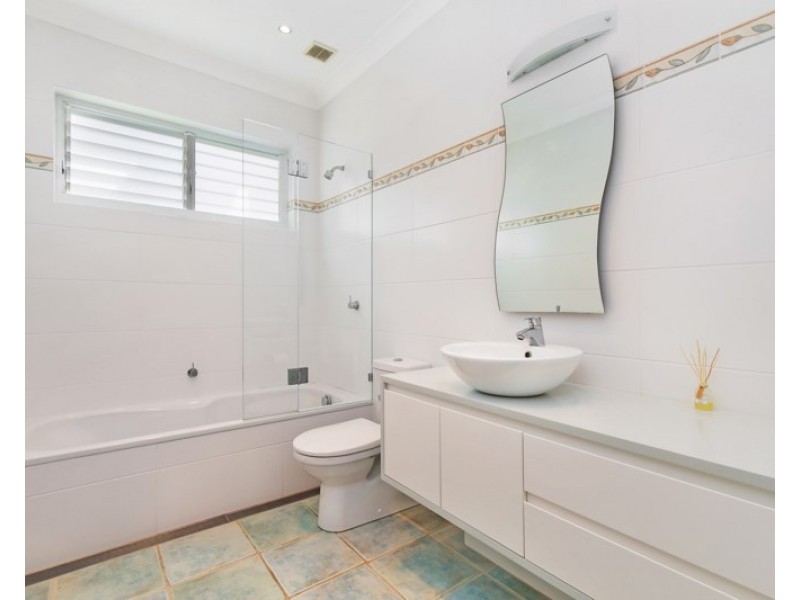 9 Florey Avenue, Pymble NSW 2073