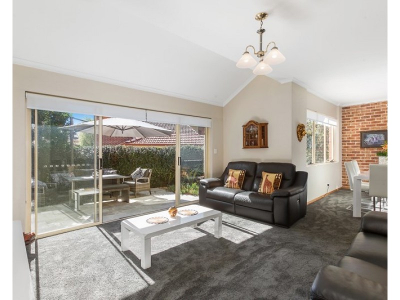 7 Deakin Way, Wahroonga NSW 2076