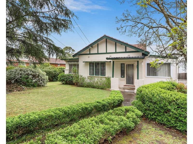 15 Hampden Street, Wahroonga NSW 2076