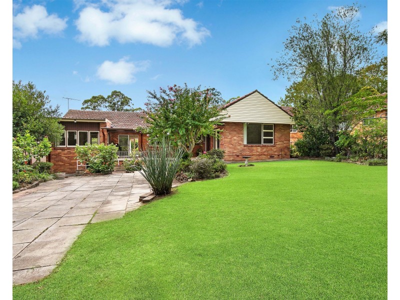 12 Warrowa Avenue, West Pymble NSW 2073