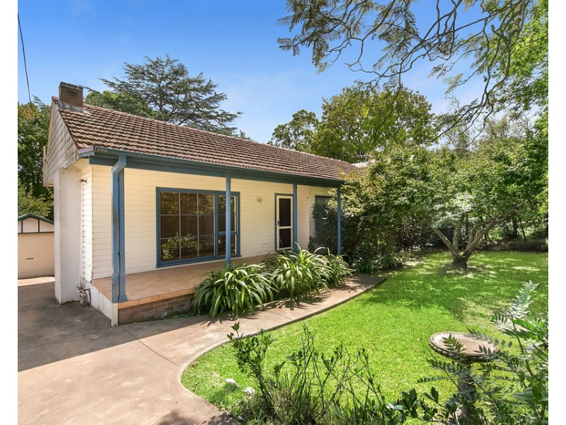 6 Shannon Street, St Ives NSW 2075