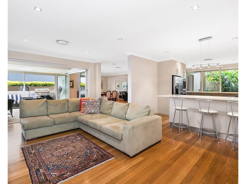 6 Warrimoo Avenue, St Ives NSW 2075