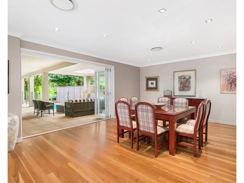 6 Warrimoo Avenue, St Ives NSW 2075