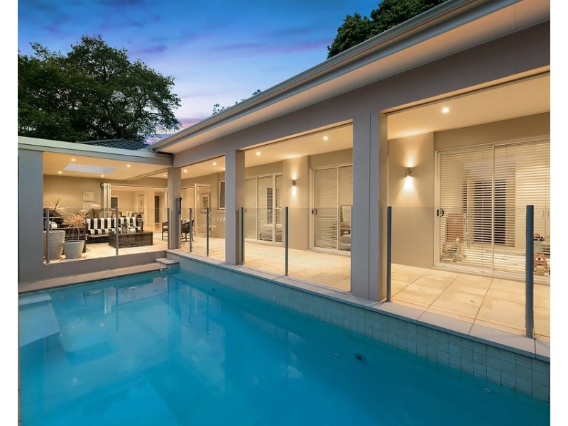 6 Warrimoo Avenue, St Ives NSW 2075